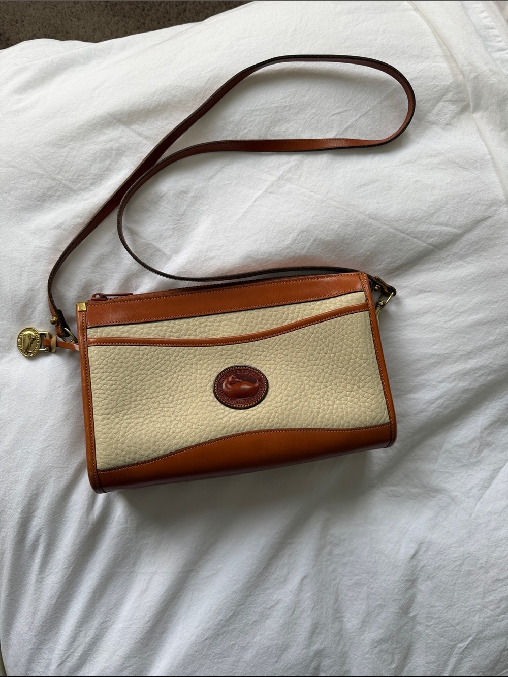 Vintage Dooney & Bourke Pebble Leather Crossbody in Cream and Tan